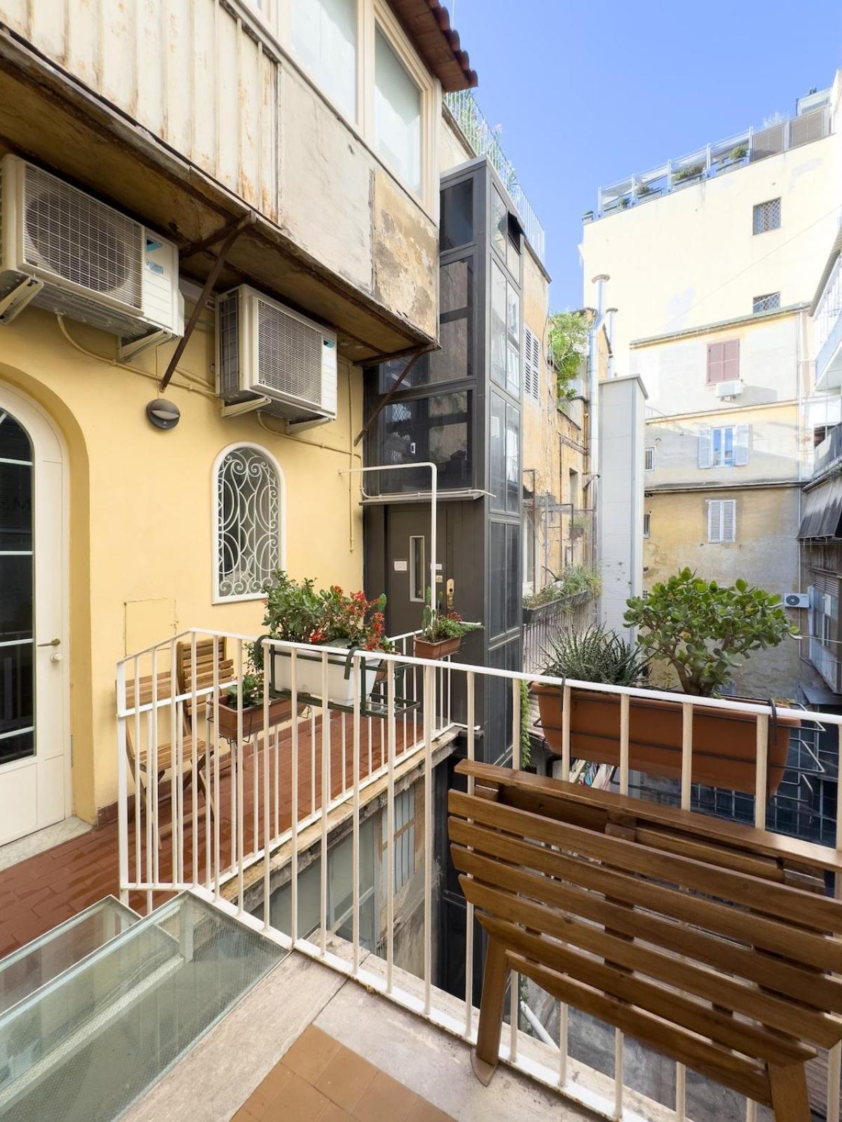 Gold 5 Minuti Dal Colosseo Appartement *
